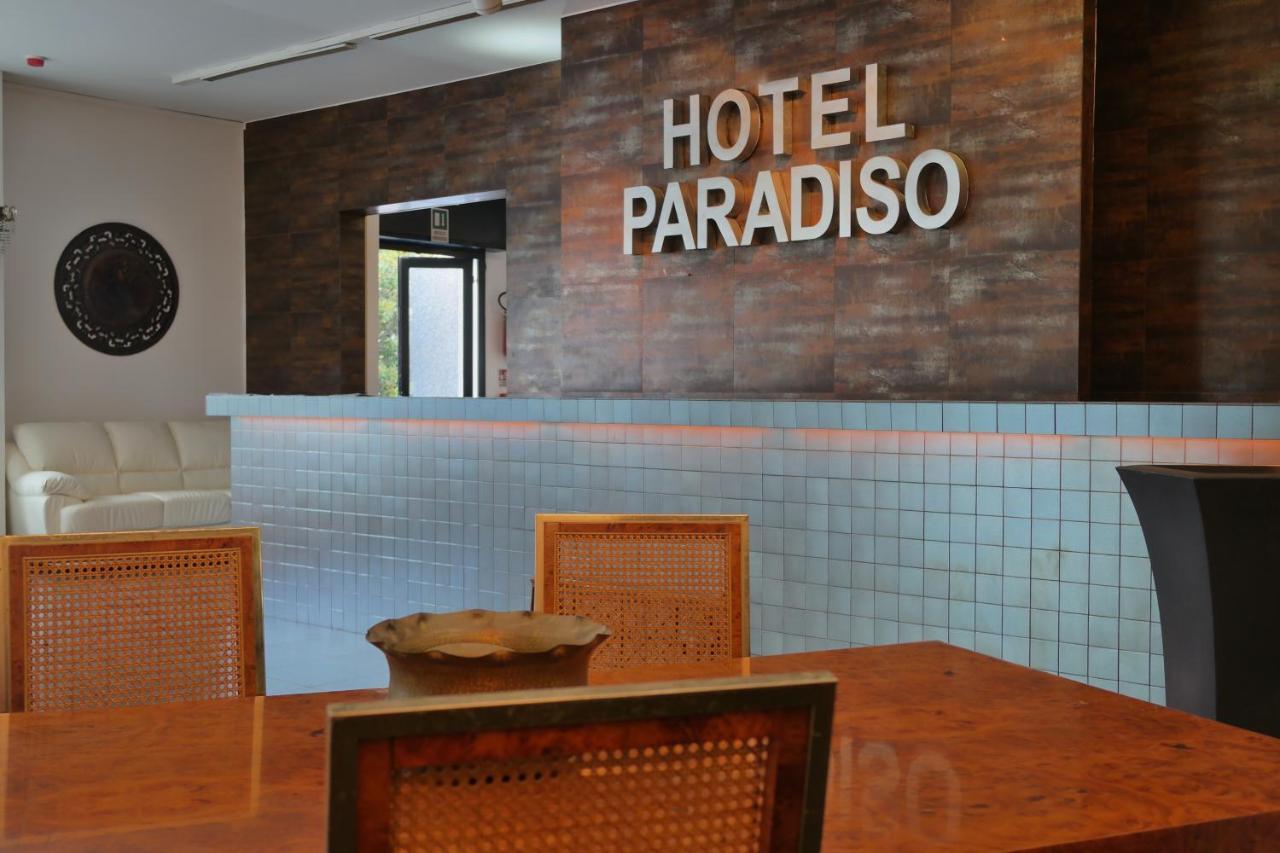 סטרה Hotel Paradiso מראה חיצוני תמונה