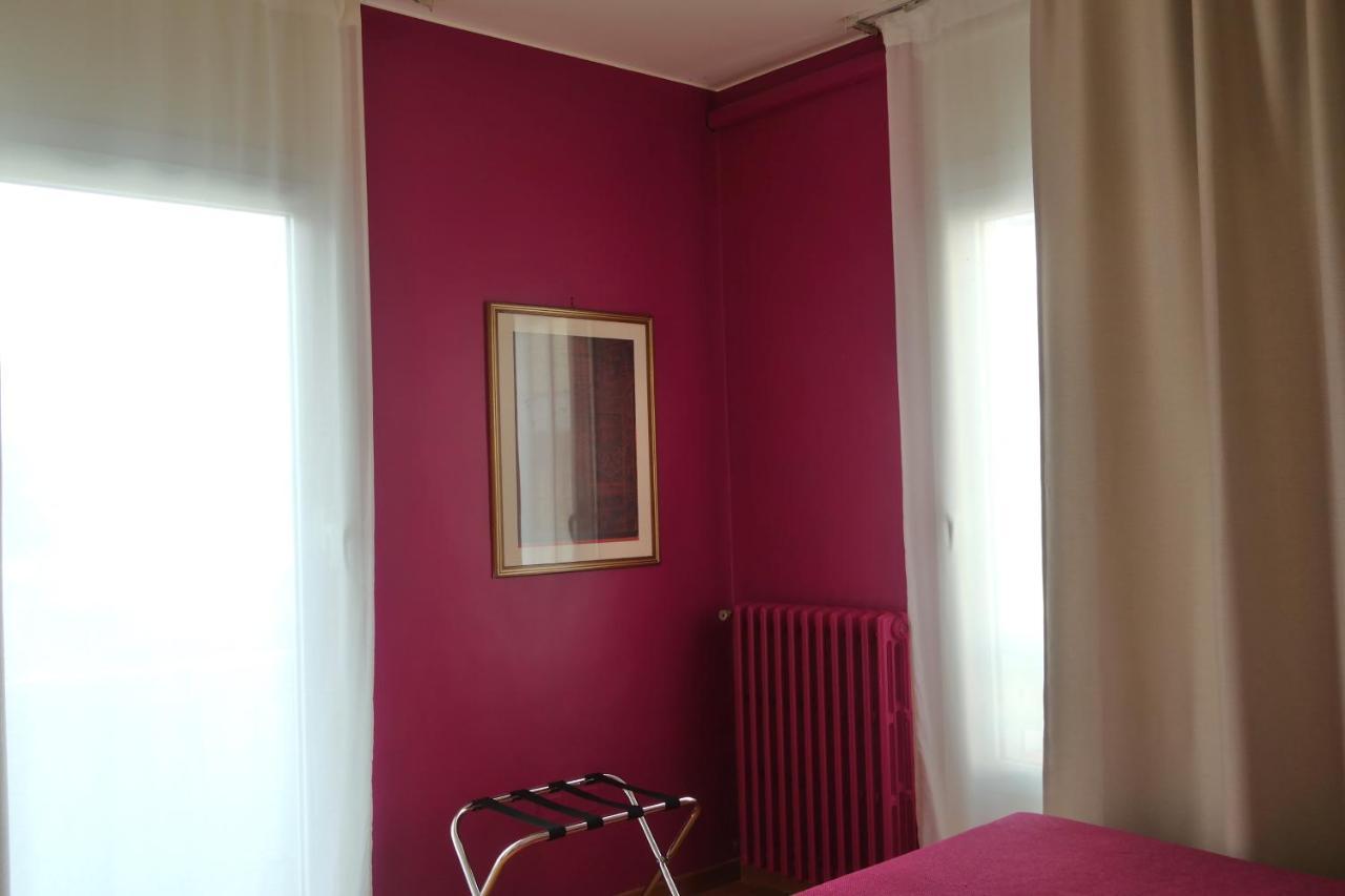 סטרה Hotel Paradiso מראה חיצוני תמונה