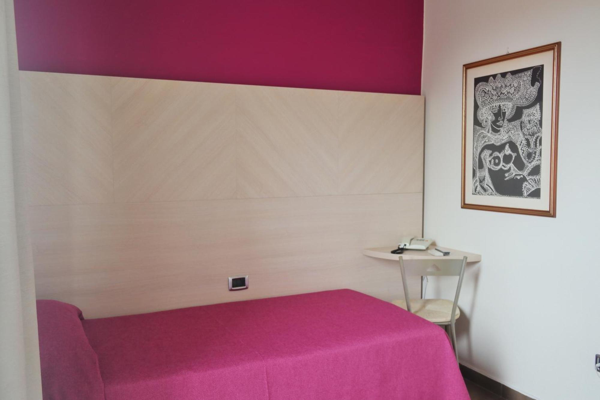 סטרה Hotel Paradiso חדר תמונה